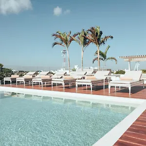 https://antera-hotel-residences.quintano-roohotels.com