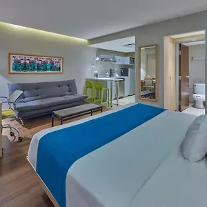 https://city-express-suites-playa-del-carmen.quintano-roohotels.com