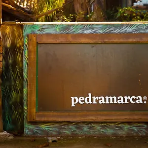 https://pedramarca-praia-da-ferrugem.santa-catarina-brasil.com